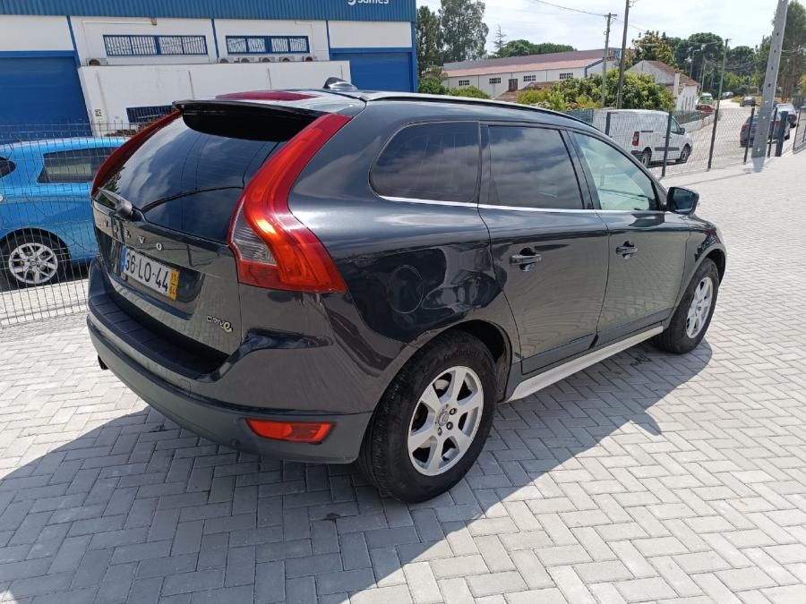 volvo-xc60-2011-diesel-1984cc