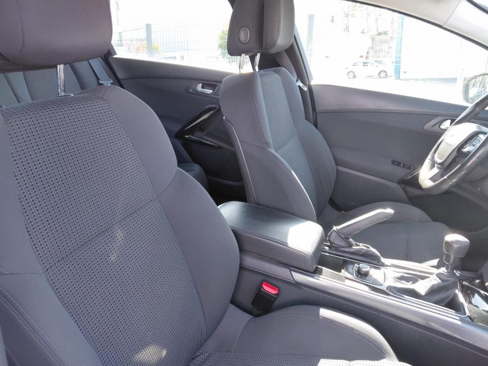 peugeot-508-sw-2011-diesel-1997cc