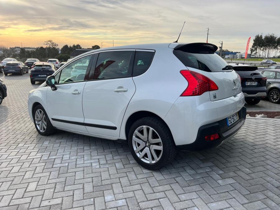 peugeot-3008-2012-hibrido-a-diesel-1997cc