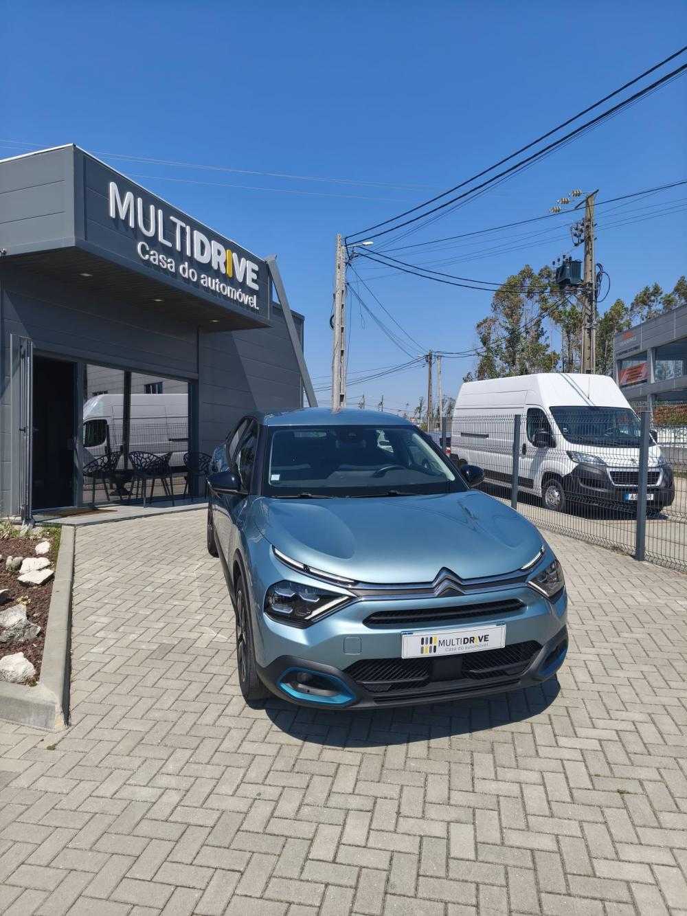citroen-e-c4-2022-eletrico-0cc