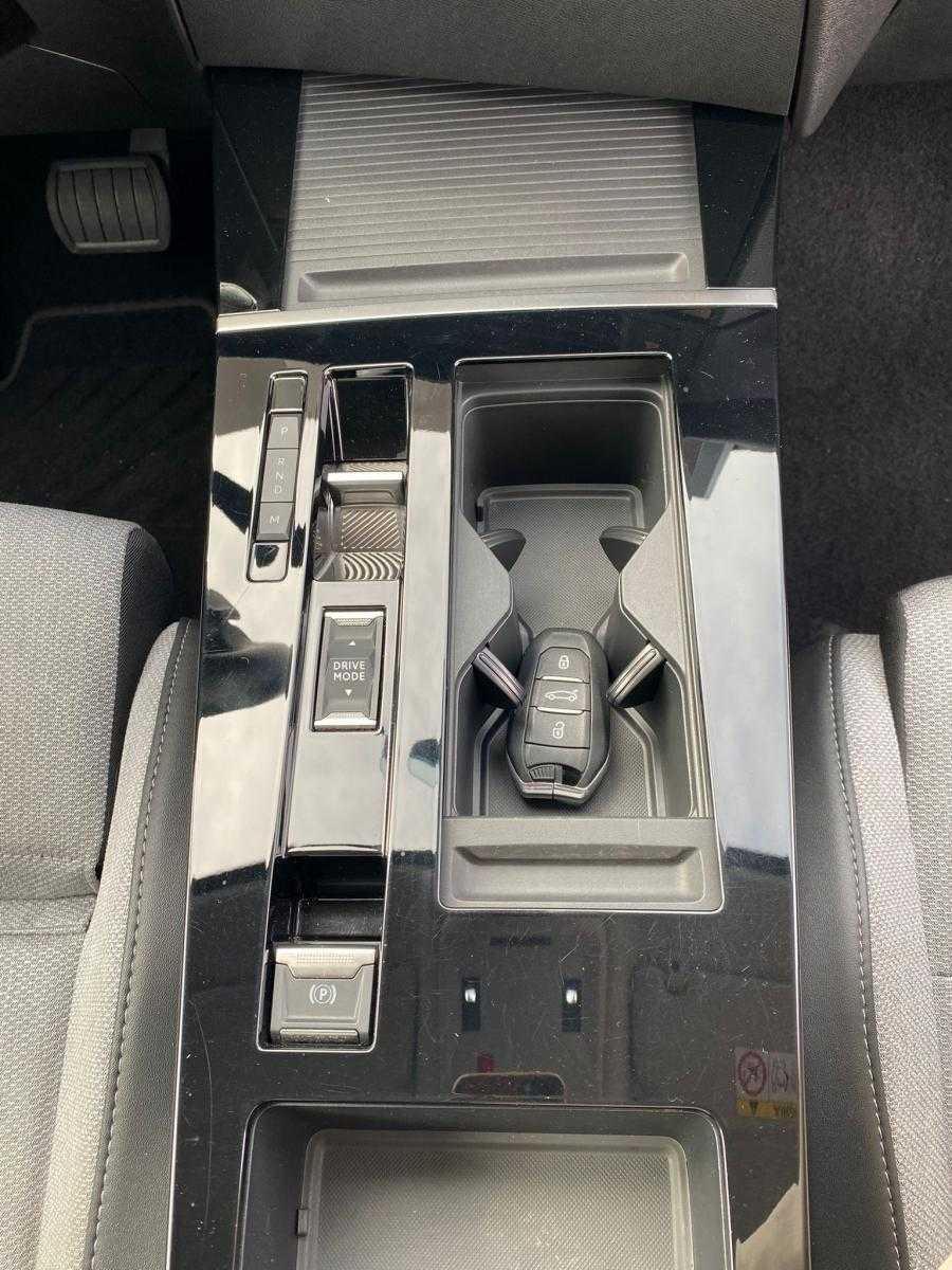 opel-astra-2023-diesel-1499cc