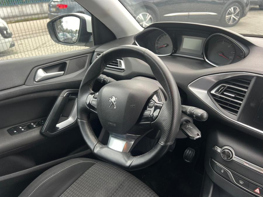 peugeot-308-sw-2018-diesel-1499cc
