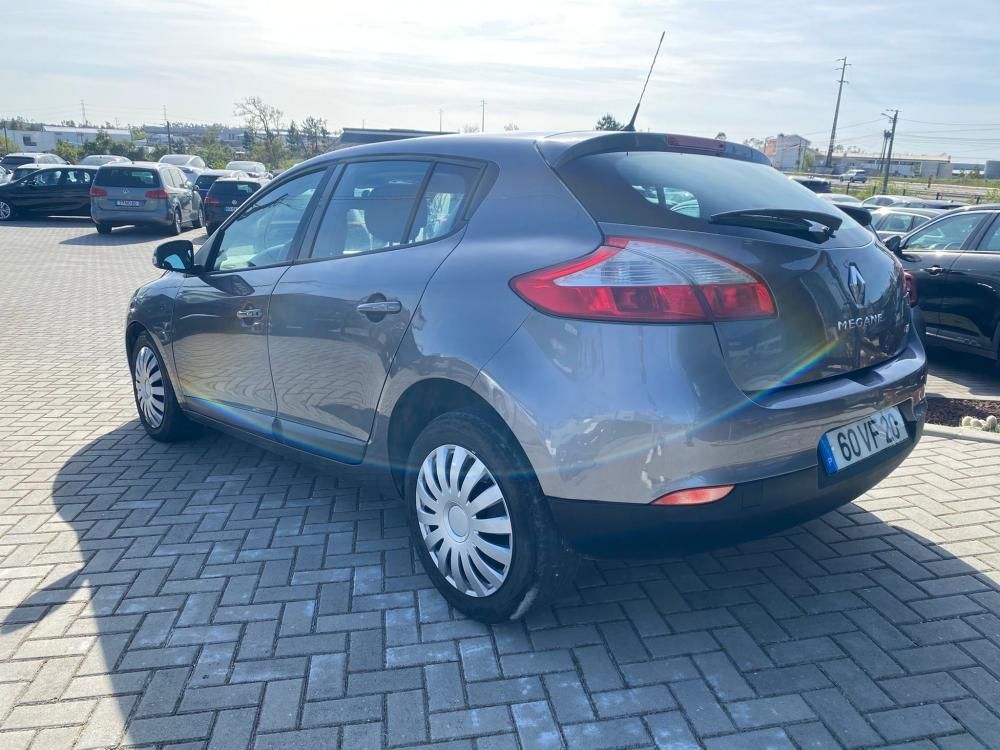 renault-megane-2011-diesel-1461cc