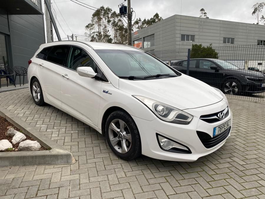 hyundai-i40-sw-2014-diesel-1685cc