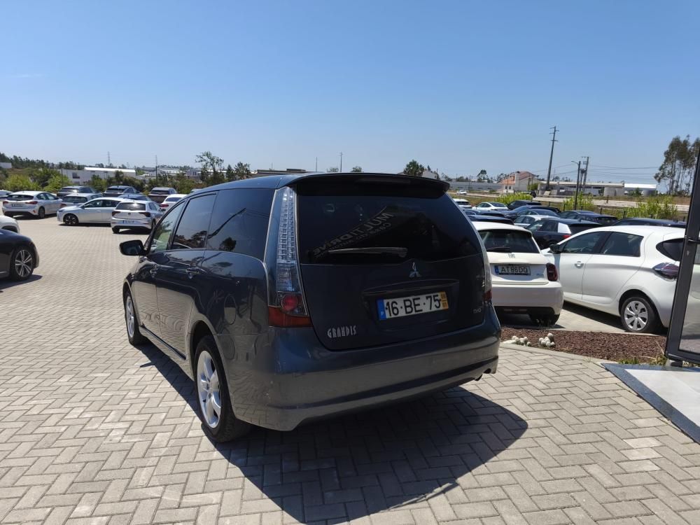 mitsubishi-grandis-2006-diesel-1968cc