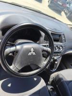 mitsubishi-grandis-2006-diesel-1968cc