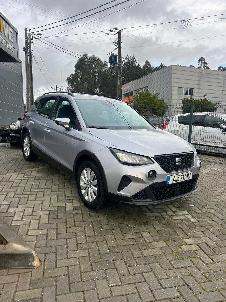 seat-arona-2023-gasolina-999cc