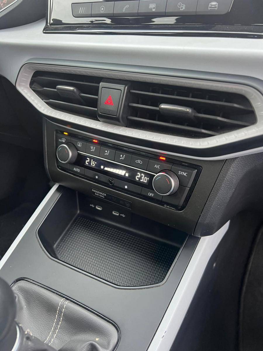 seat-arona-2023-gasolina-999cc