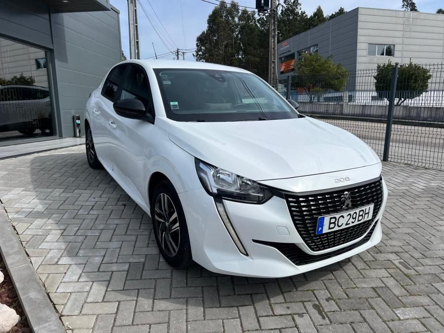 peugeot-208-2023-gasolina-1199cc