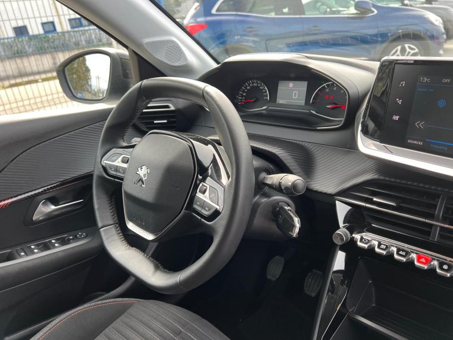 peugeot-208-2023-gasolina-1199cc