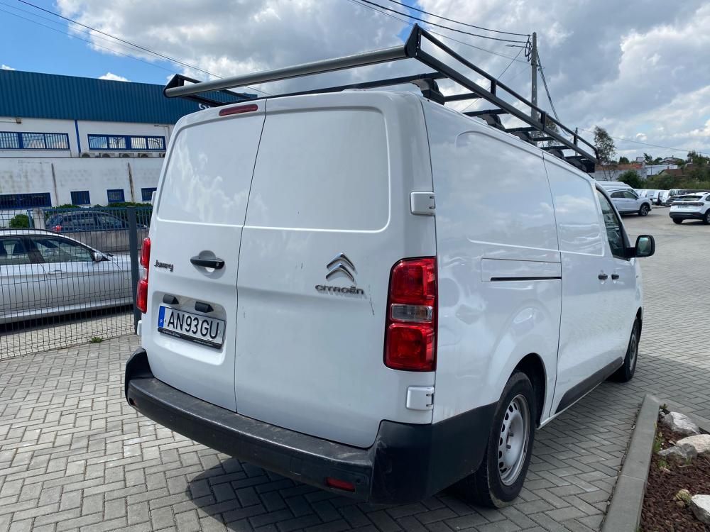 citroen-jumpy-2022-diesel-1997cc