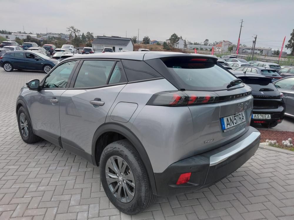peugeot-2008-2022-gasolina-1199cc