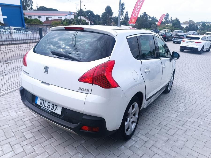 peugeot-3008-2011-diesel-1560cc