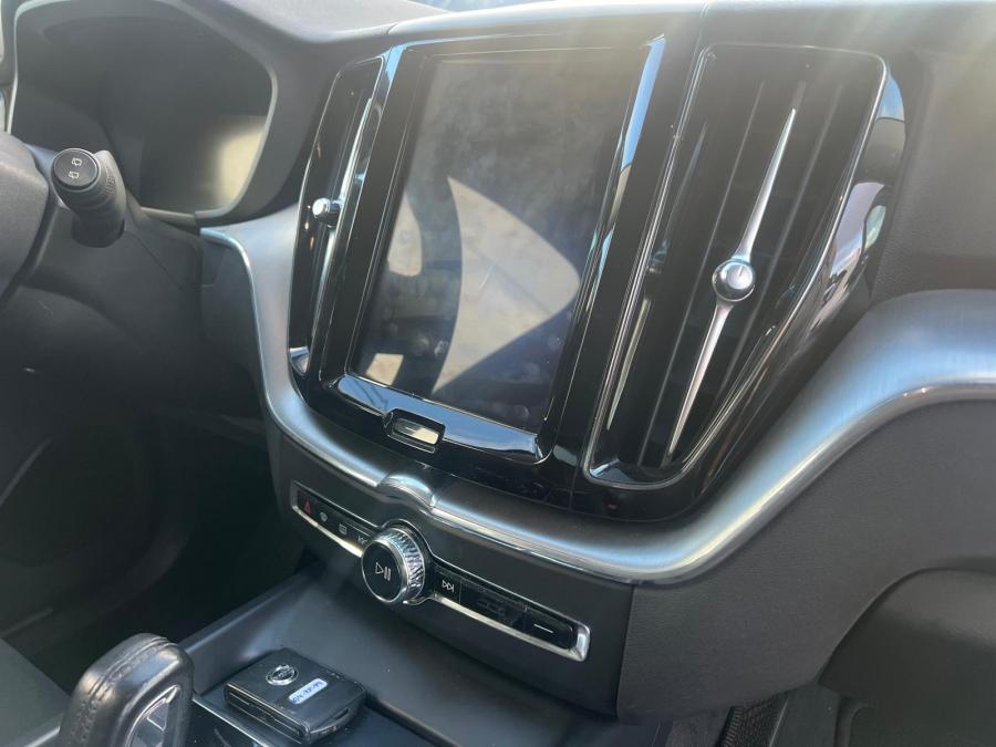 volvo-xc60-2019-hibrido-a-gasolina-1969cc