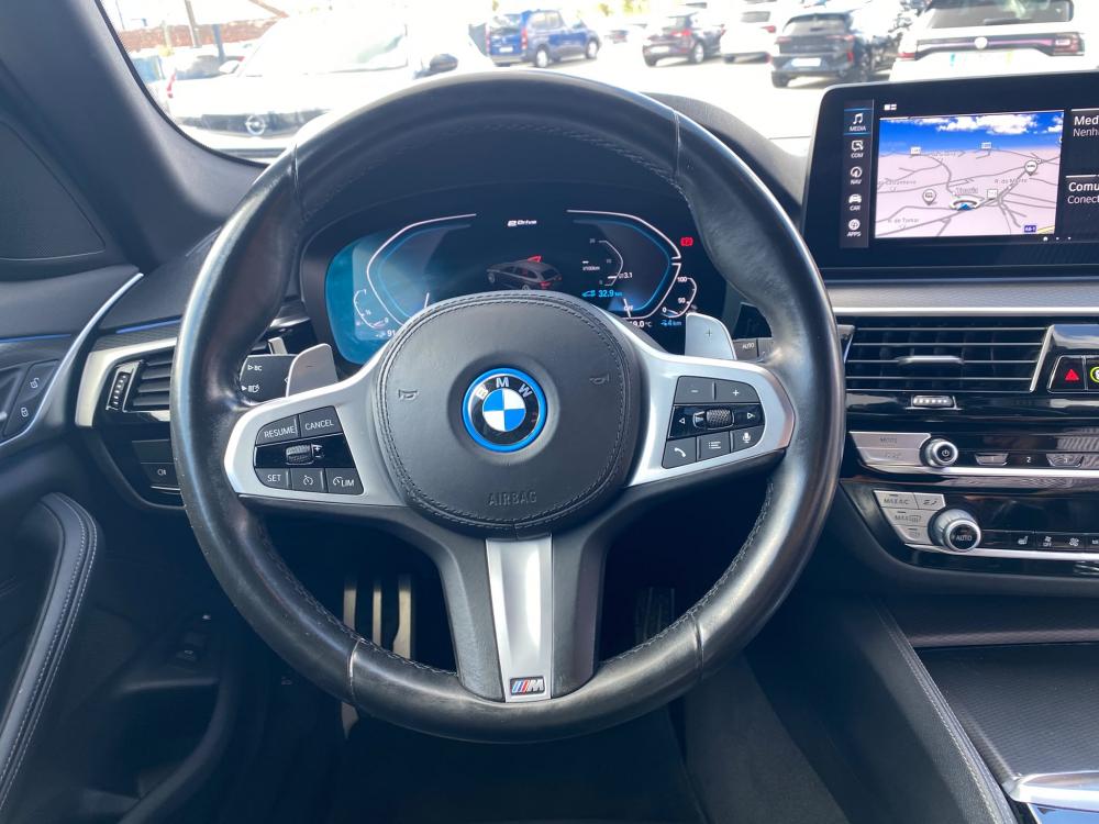 bmw-serie-5-2021-hibrido-a-gasolina-1998cc
