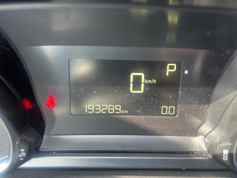 peugeot-308-2018-diesel-1499cc