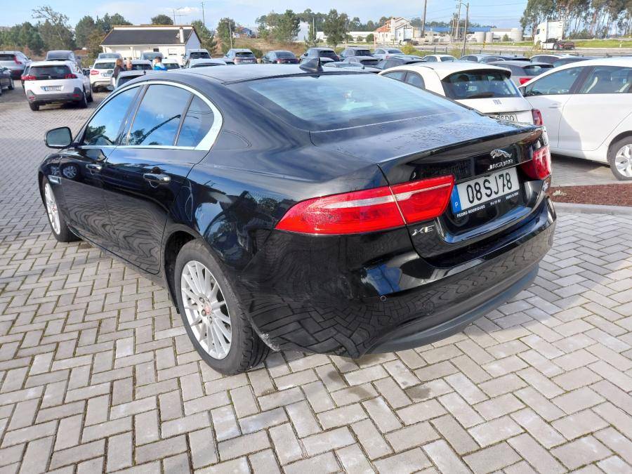 jaguar-xe-2015-diesel-1999cc