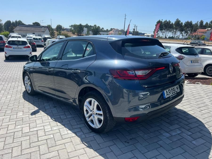 renault-megane-2018-diesel-1461cc
