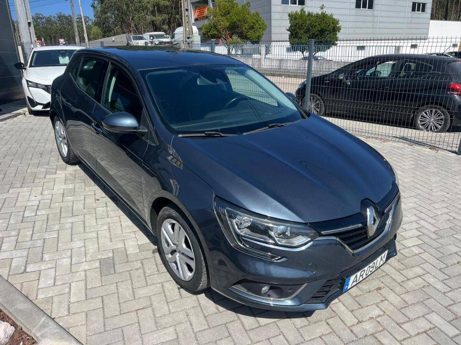 renault-megane-2018-diesel-1461cc