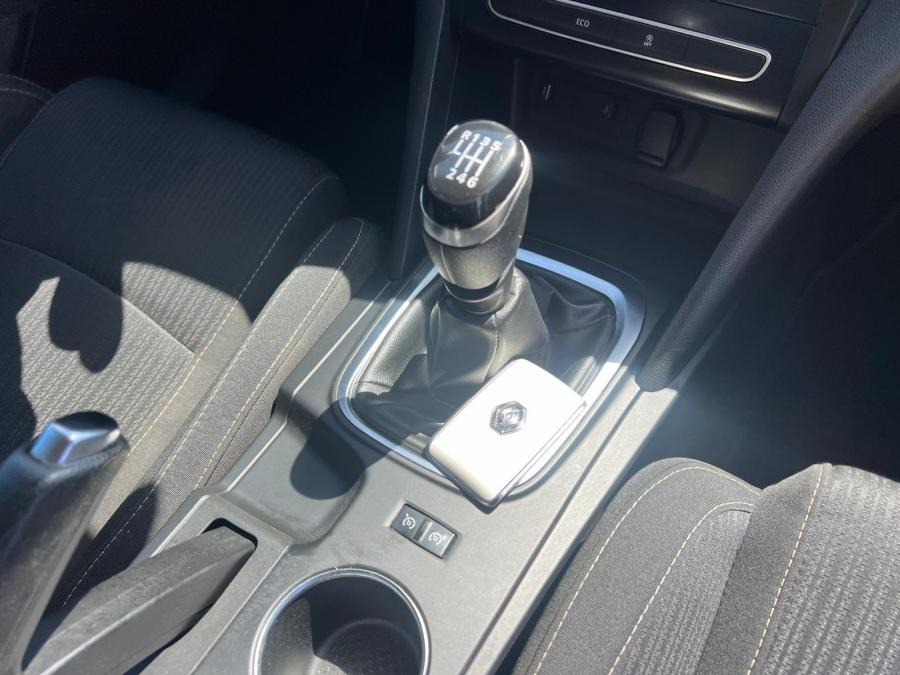 renault-megane-2018-diesel-1461cc