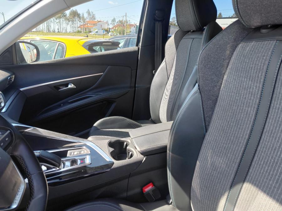 peugeot-3008-2021-hibrido-a-gasolina-1598cc