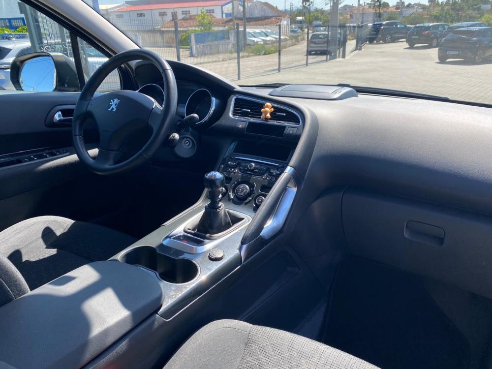 peugeot-3008-2016-diesel-1560cc
