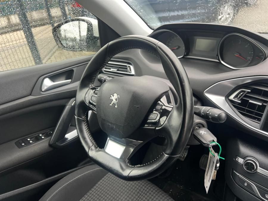 peugeot-308-2019-diesel-1499cc