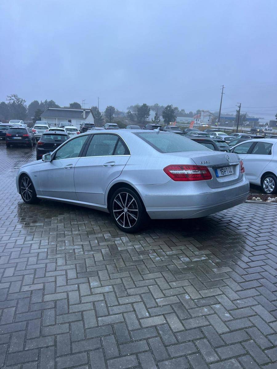 mercedes-benz-classe-e-2011-diesel-2143cc