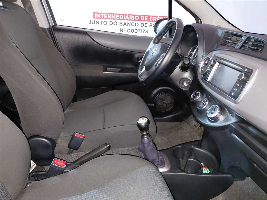 toyota-yaris-2012-diesel-1364cc