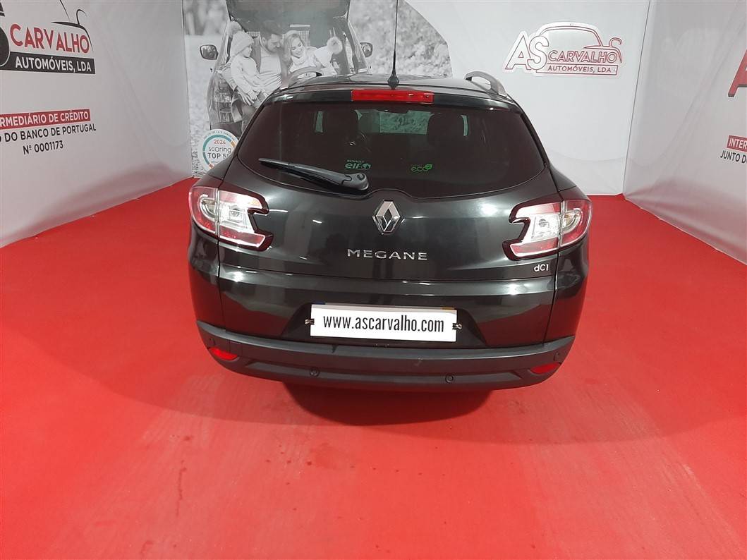 renault-megane-sport-tourer-2010-diesel-1461cc