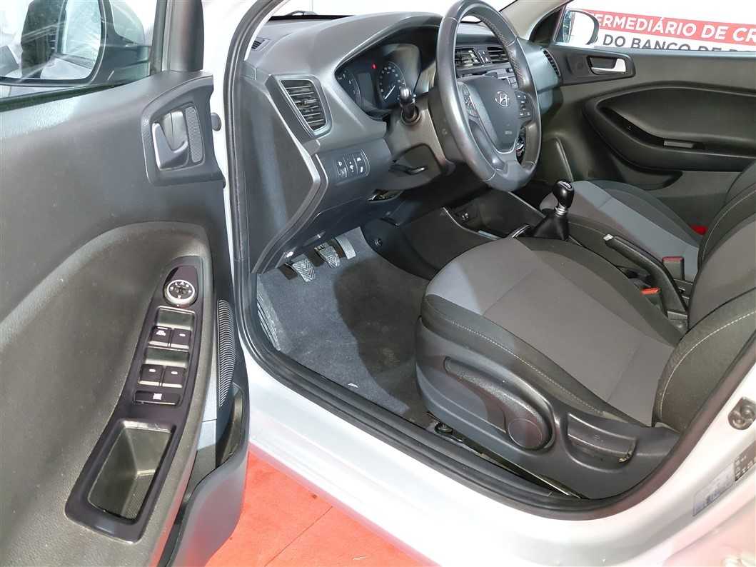 hyundai-i20-2017-gasolina-1248cc