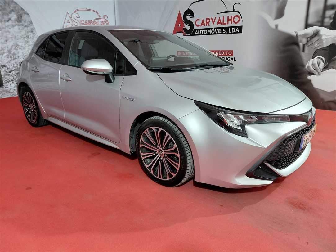 toyota-corolla-2019-hibrido-a-gasolina-1798cc