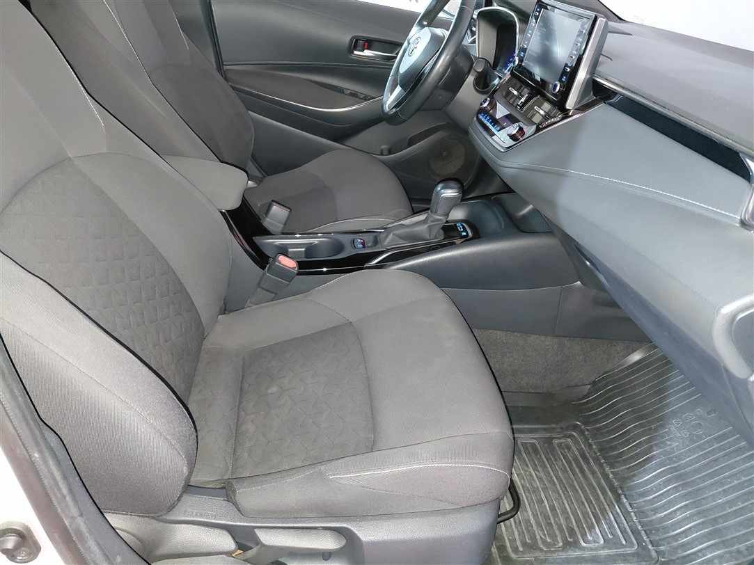 toyota-corolla-2019-hibrido-a-gasolina-1798cc