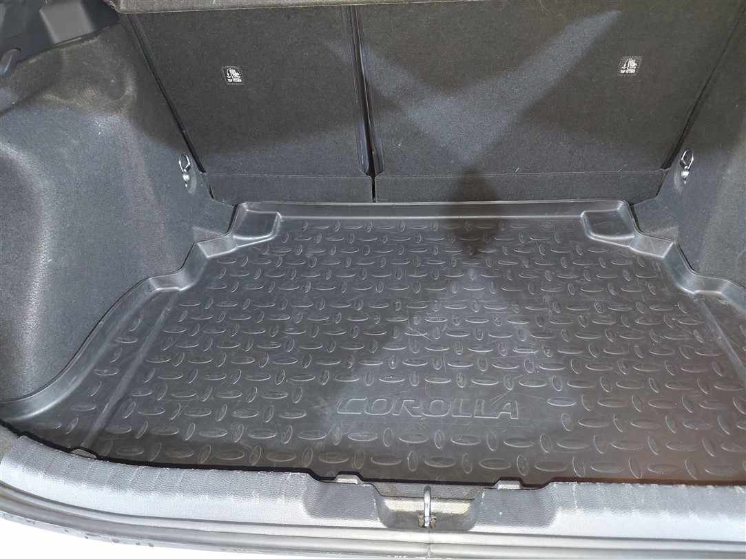 toyota-corolla-2019-hibrido-a-gasolina-1798cc