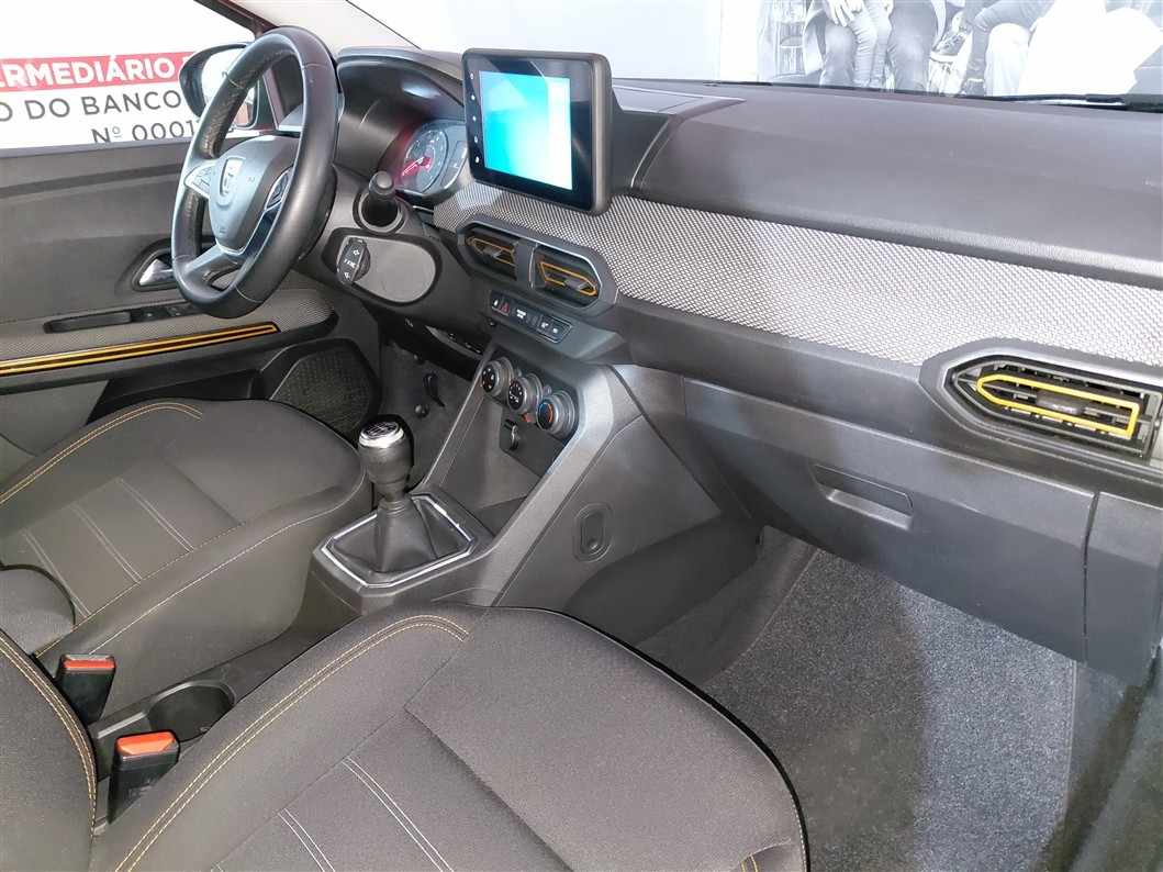 dacia-sandero-2022-gasolina-999cc