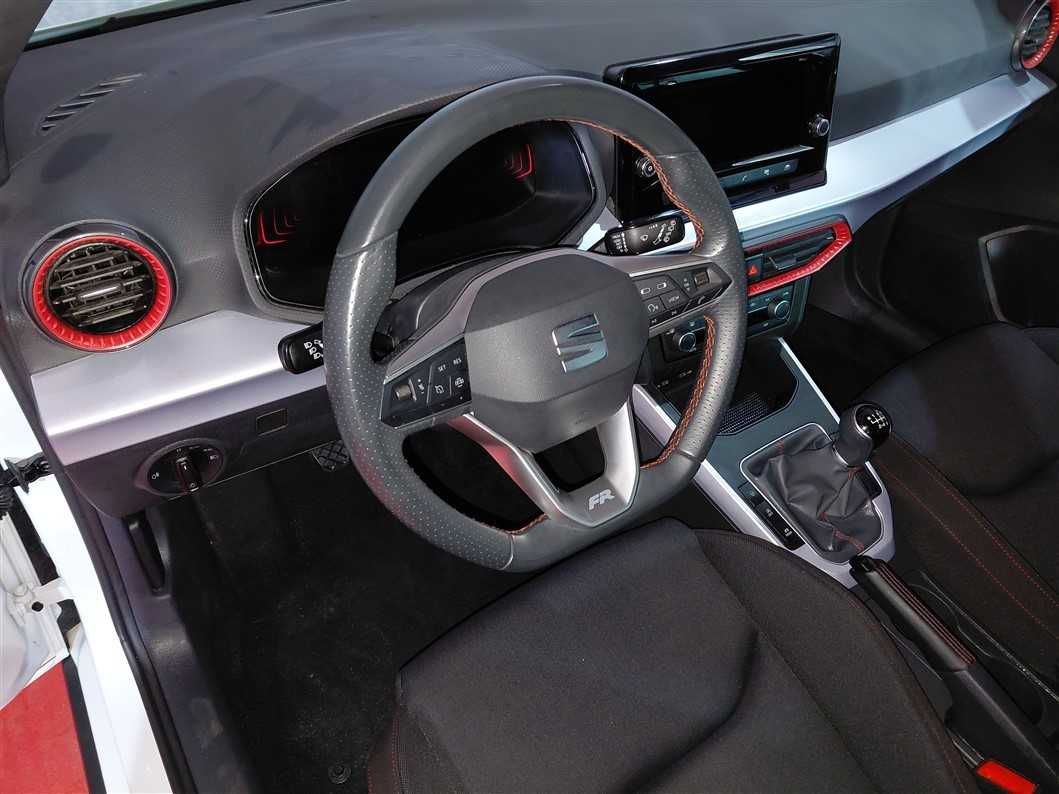 seat-arona-2024-gasolina-999cc