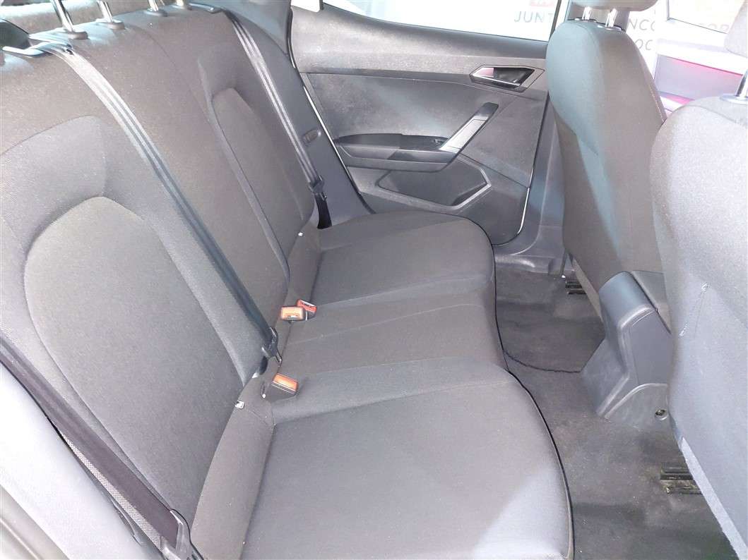 seat-arona-2024-gasolina-999cc
