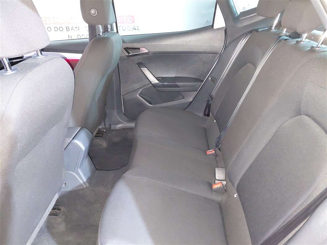 seat-arona-2024-gasolina-999cc