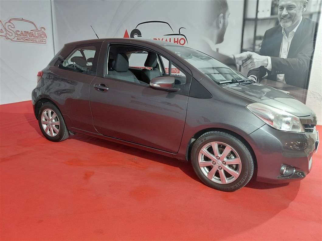 toyota-yaris-2013-diesel-1364cc