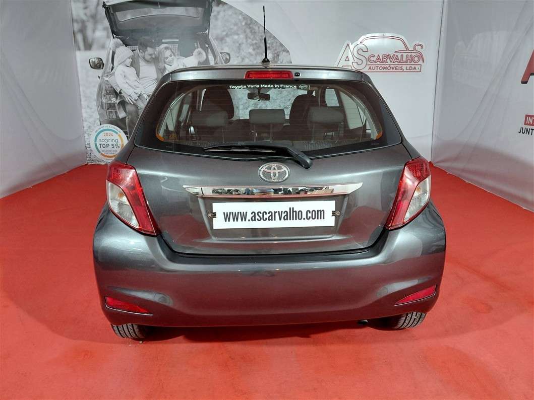 toyota-yaris-2013-diesel-1364cc