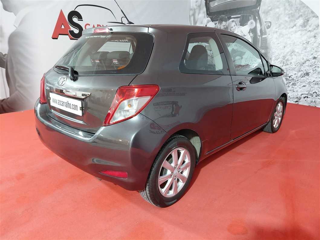 toyota-yaris-2013-diesel-1364cc
