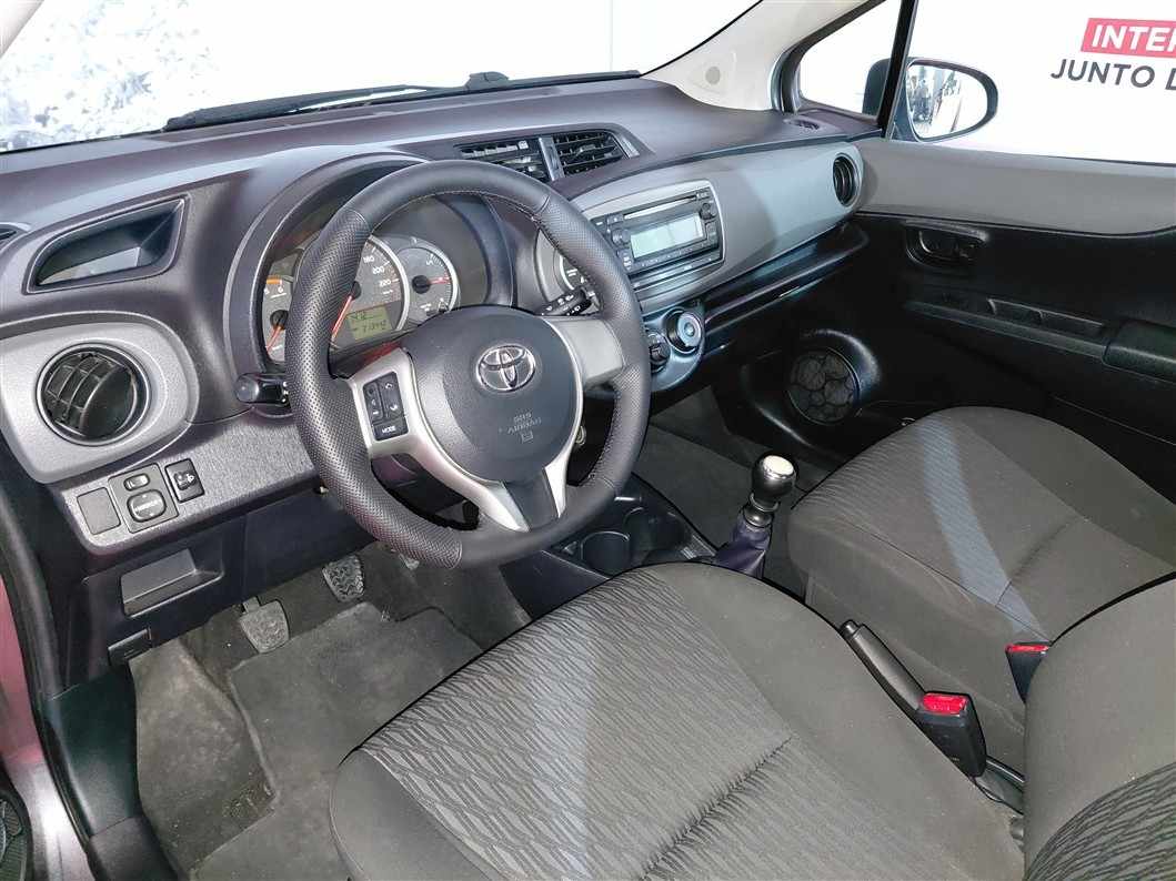 toyota-yaris-2013-diesel-1364cc