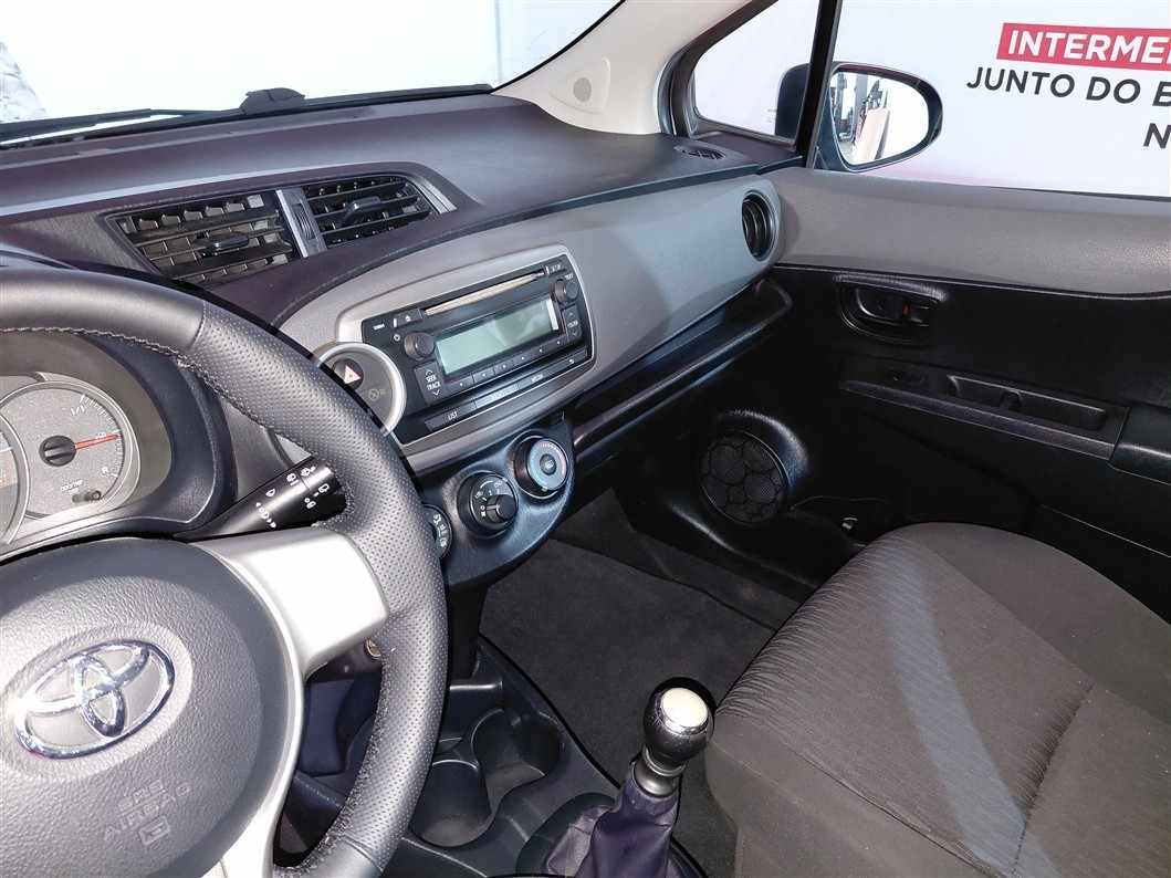 toyota-yaris-2013-diesel-1364cc