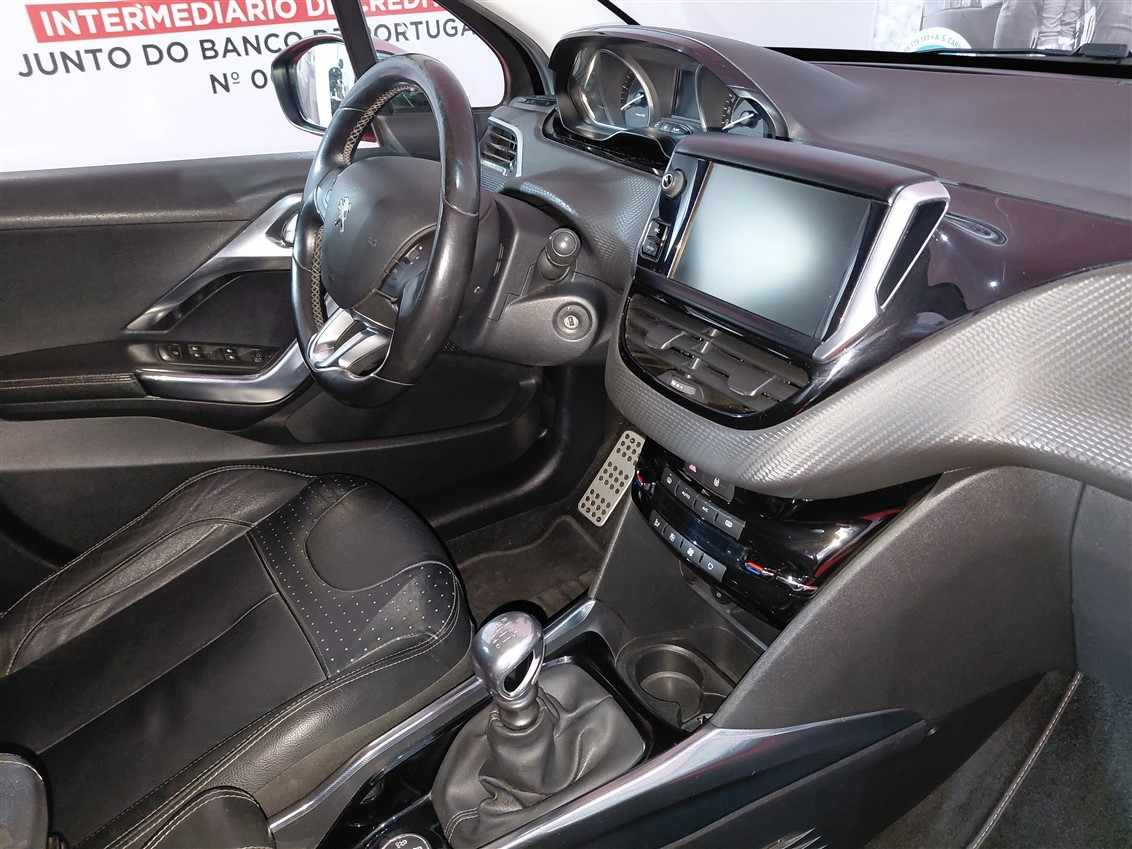 peugeot-2008-2015-diesel-1560cc