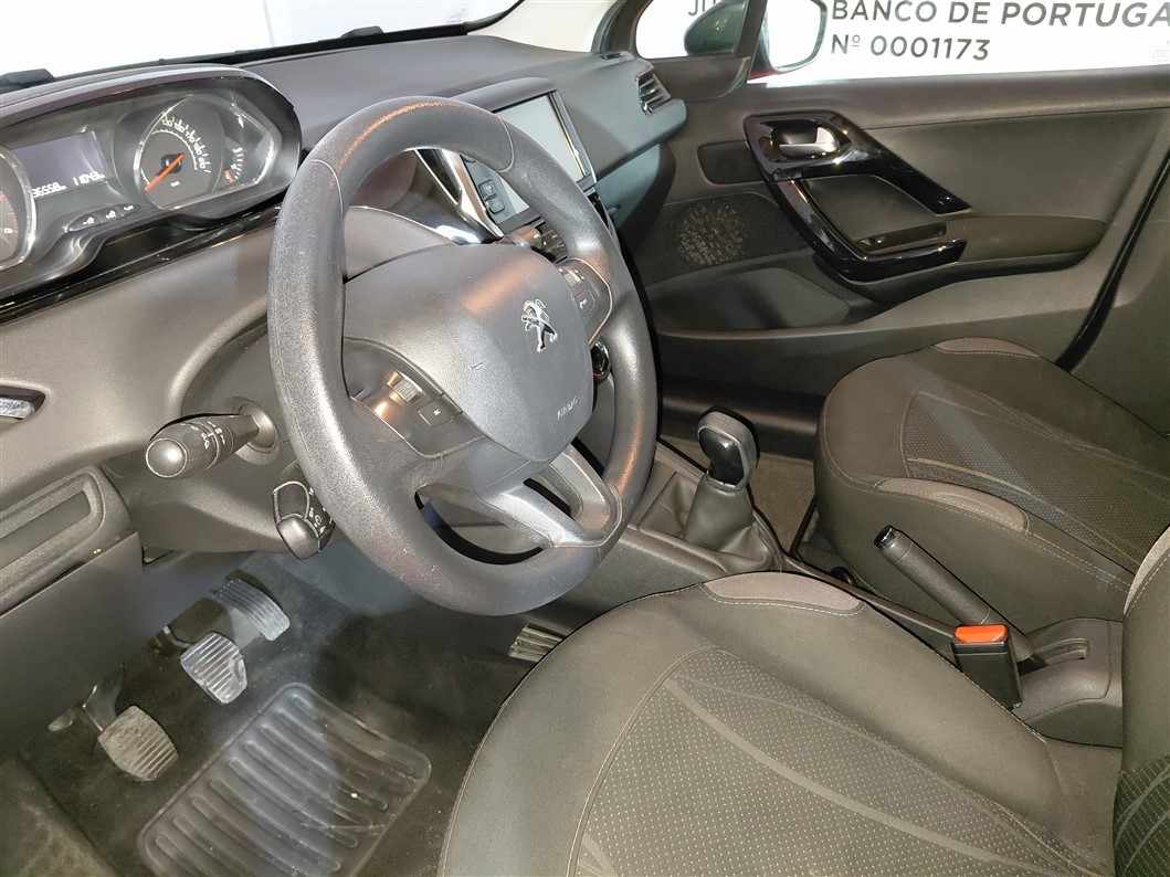 peugeot-208-2013-diesel-1398cc