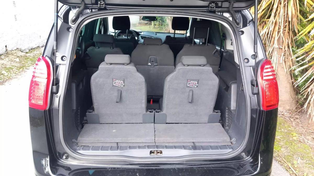 peugeot-5008-2016-diesel-1560cc