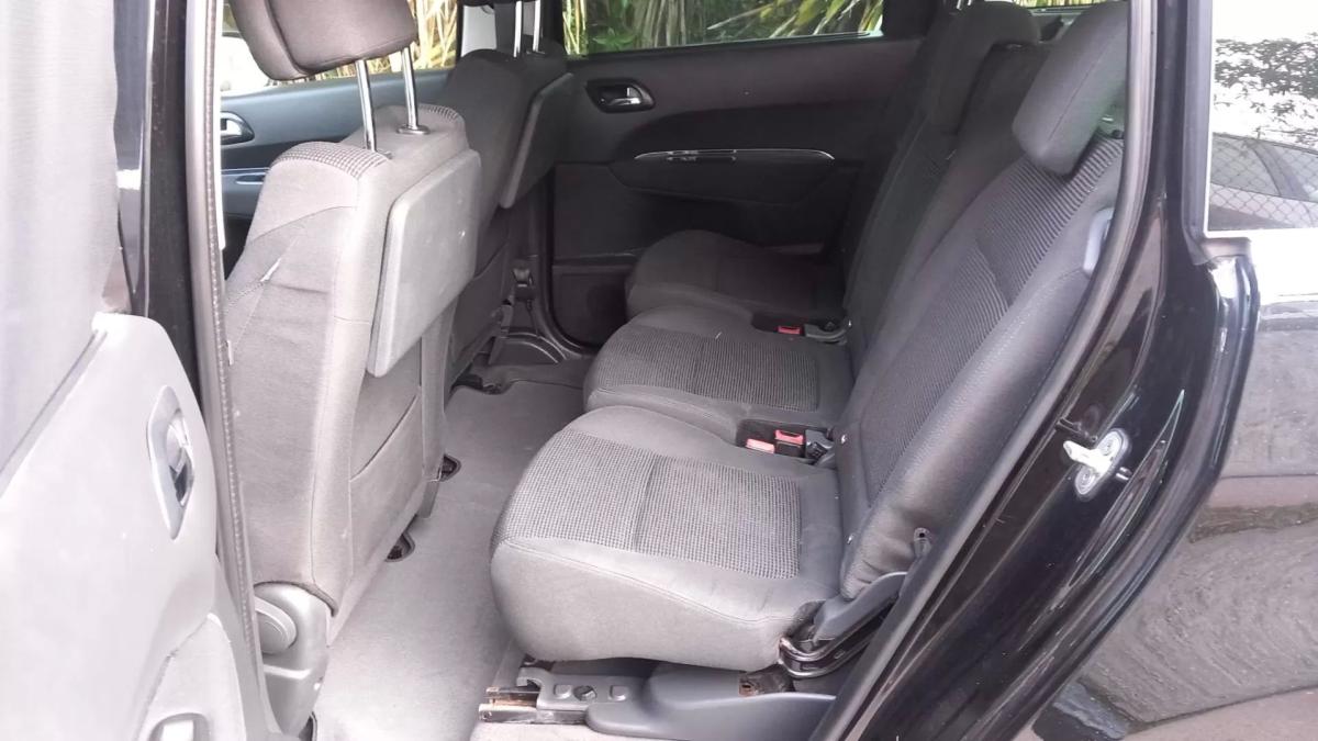 peugeot-5008-2016-diesel-1560cc