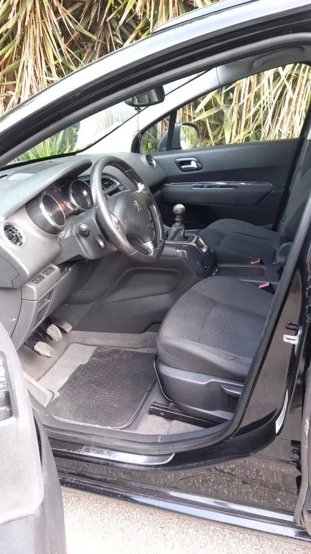 peugeot-5008-2016-diesel-1560cc