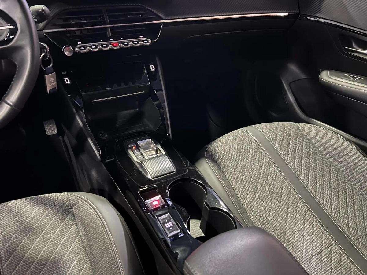 peugeot-208-2026-gasolina-1199cc