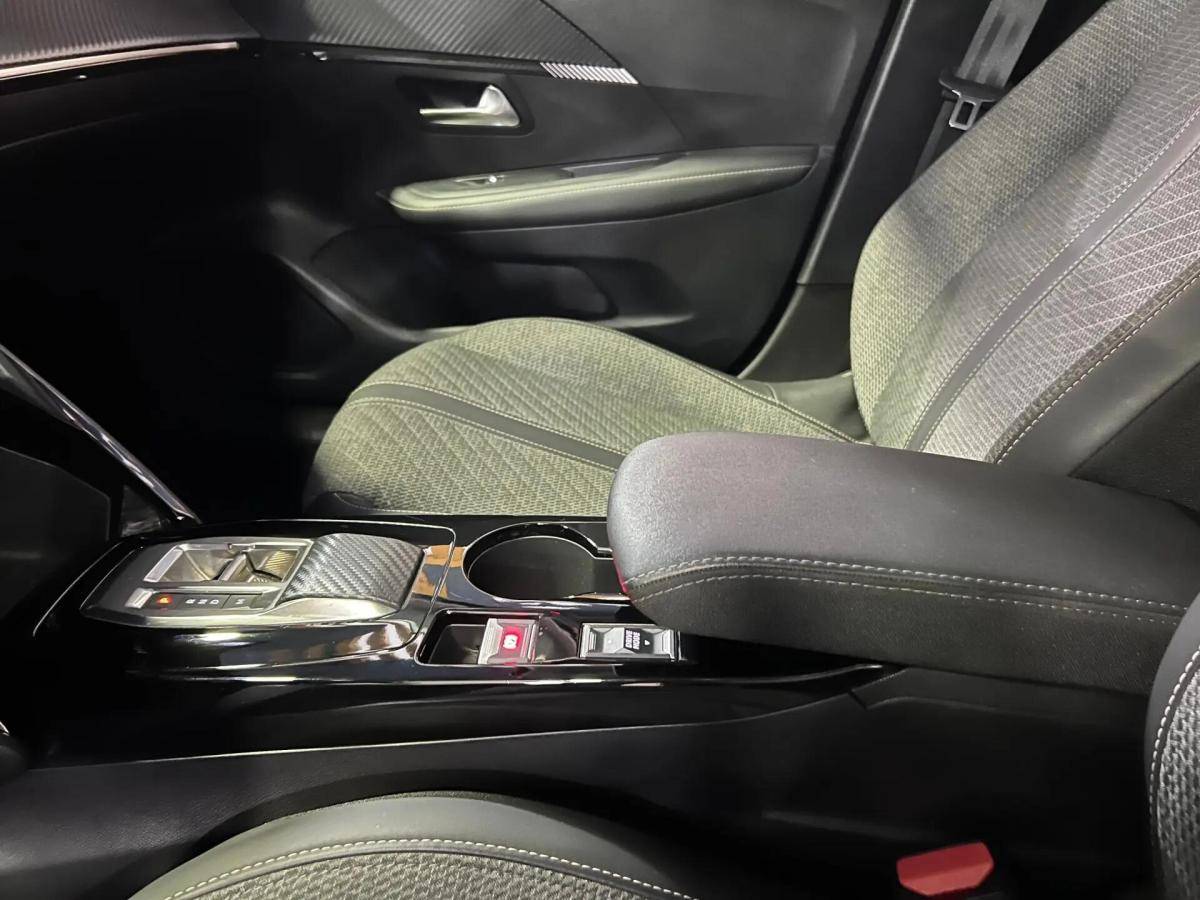 peugeot-208-2026-gasolina-1199cc